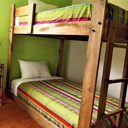 Green House Araque Inn By Rotamundos Otavalo Exterior foto