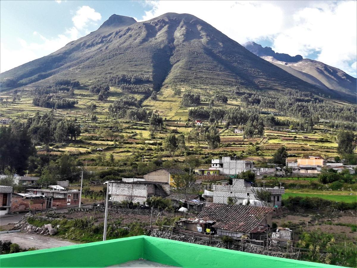Green House Araque Inn By Rotamundos Otavalo Exterior foto
