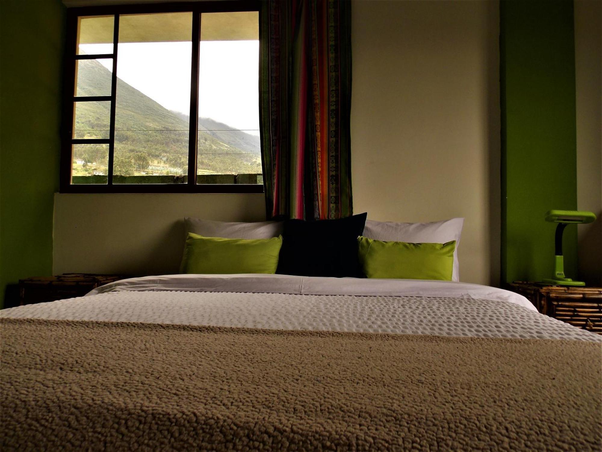 Green House Araque Inn By Rotamundos Otavalo Exterior foto