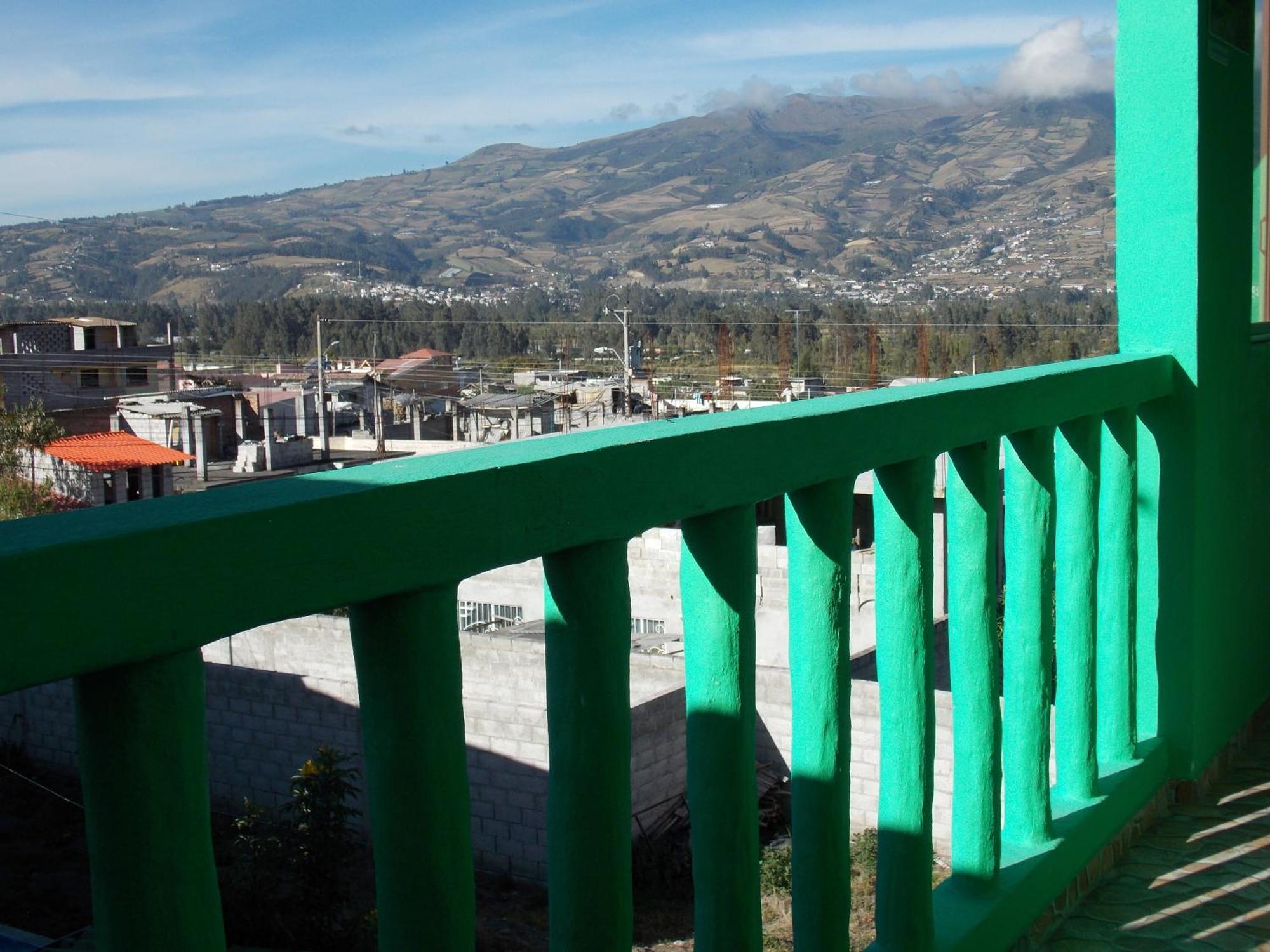 Green House Araque Inn By Rotamundos Otavalo Habitación foto