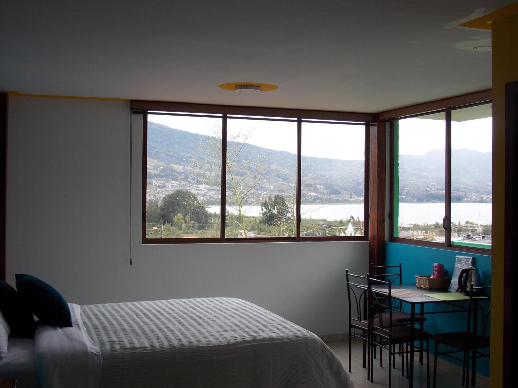 Green House Araque Inn By Rotamundos Otavalo Exterior foto